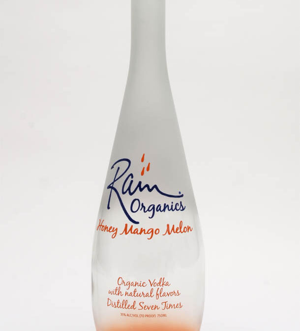 Rain Vodka: Glass – spray coat frost fade / UV tinted bottom coating / screen print