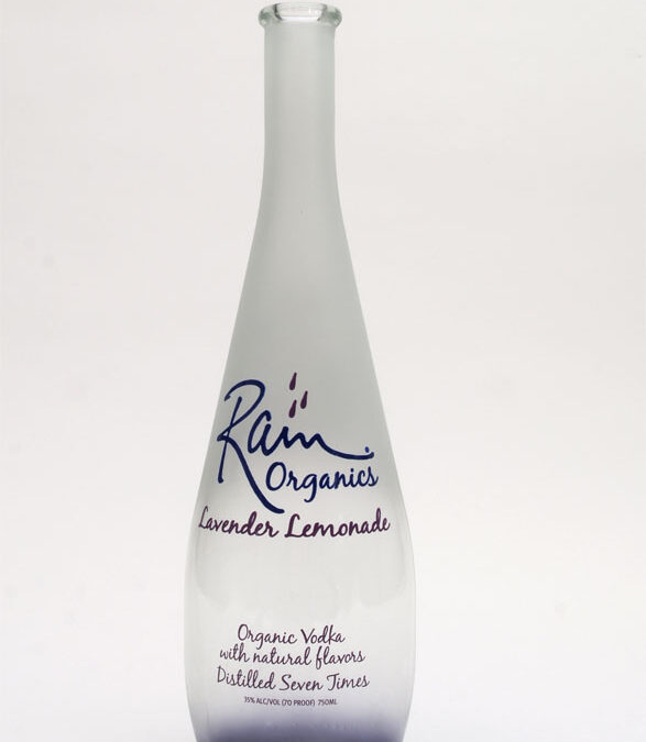 Rain Vodka: Glass – spray coat frost fade / UV tinted bottom coating / screen print